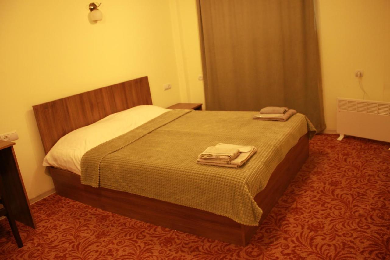 Hotel International Ереван Экстерьер фото